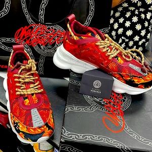 Chain reaction Versace men’s sneakers